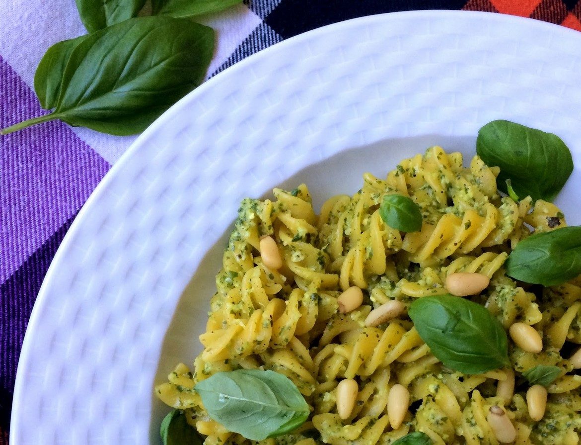 Bazyliowe Pesto z Orzeszkami Pini fot. 1